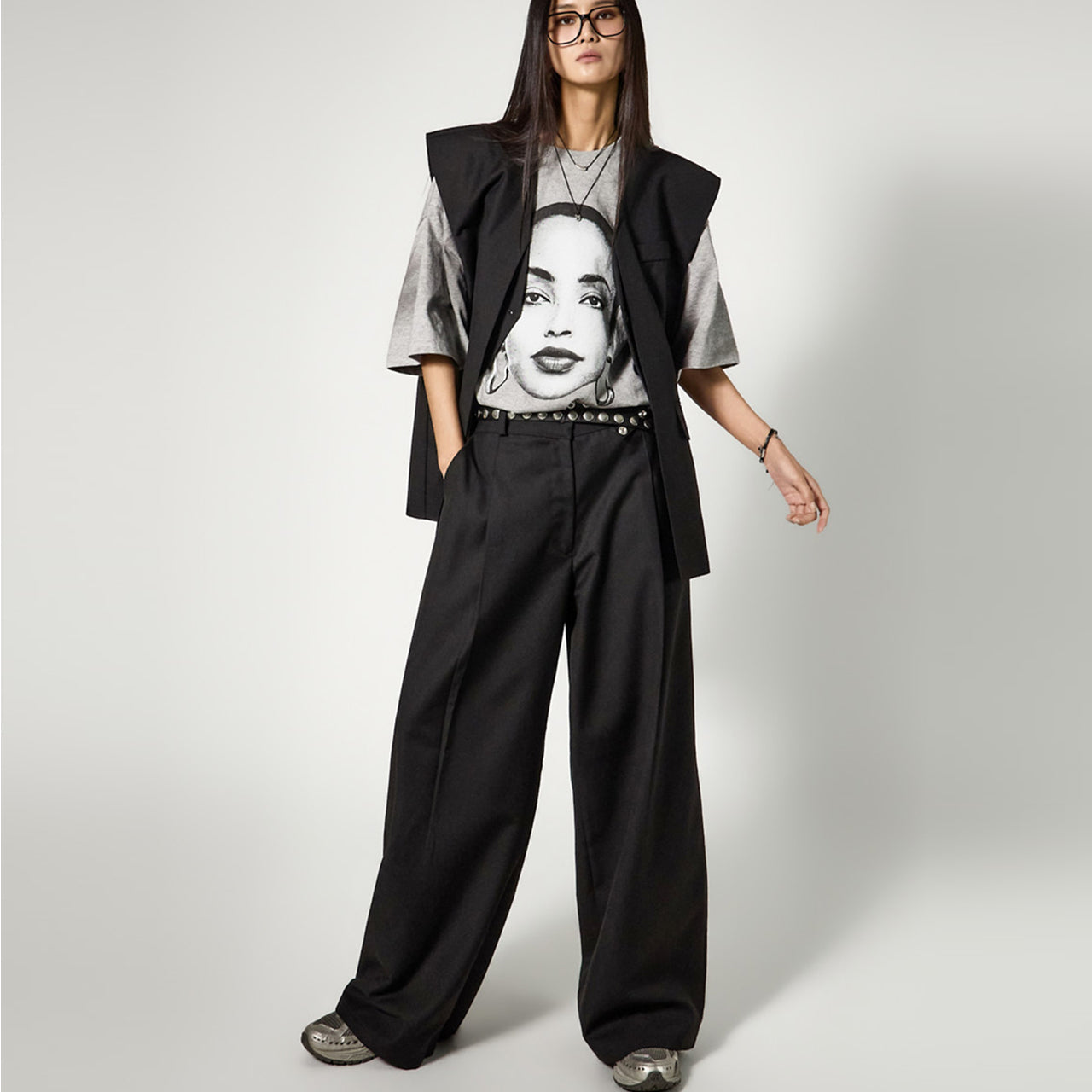 TP2348 Vest and Pants Set