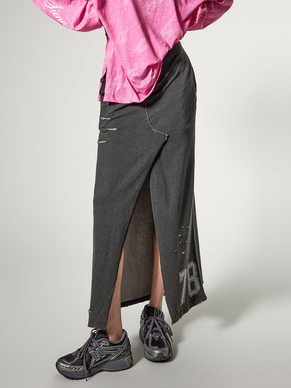 SK3190 Distressed Skirt