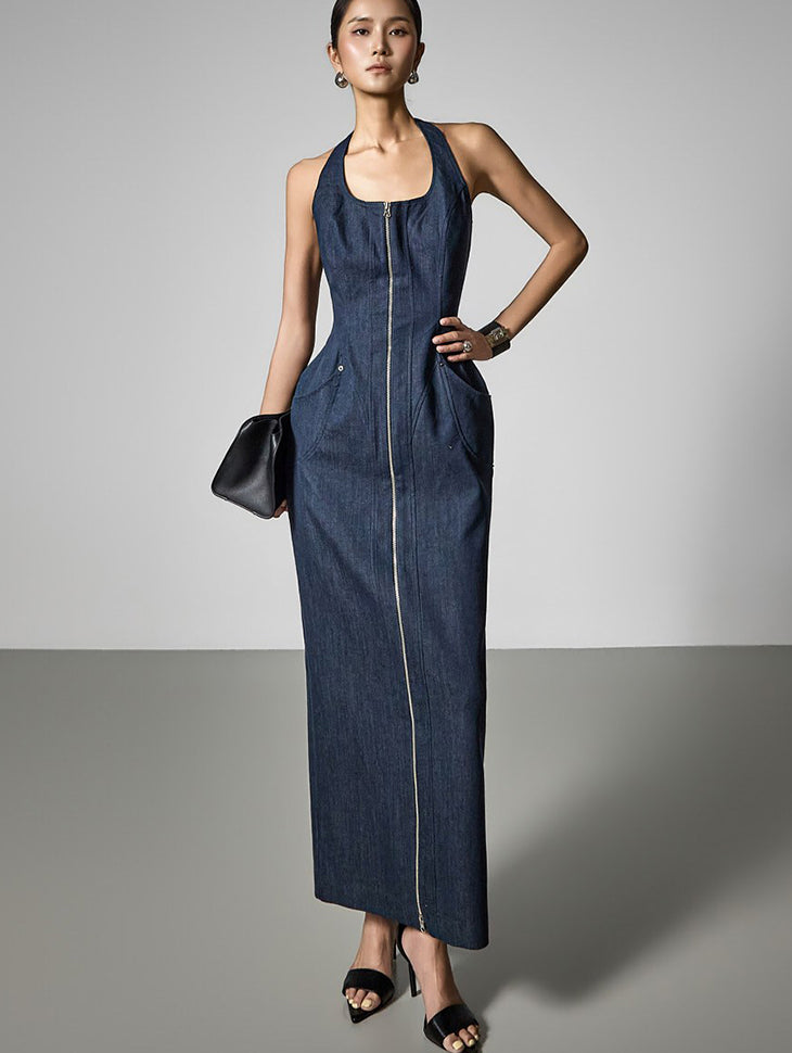 D9622 Front Zipper Halterneck Dress