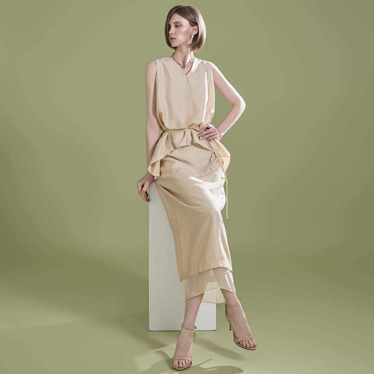 TP1876 Blouse with Strap and Skirt Sets