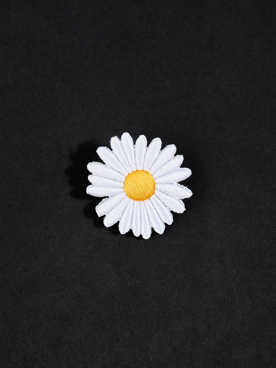AB-186 Flower brooch