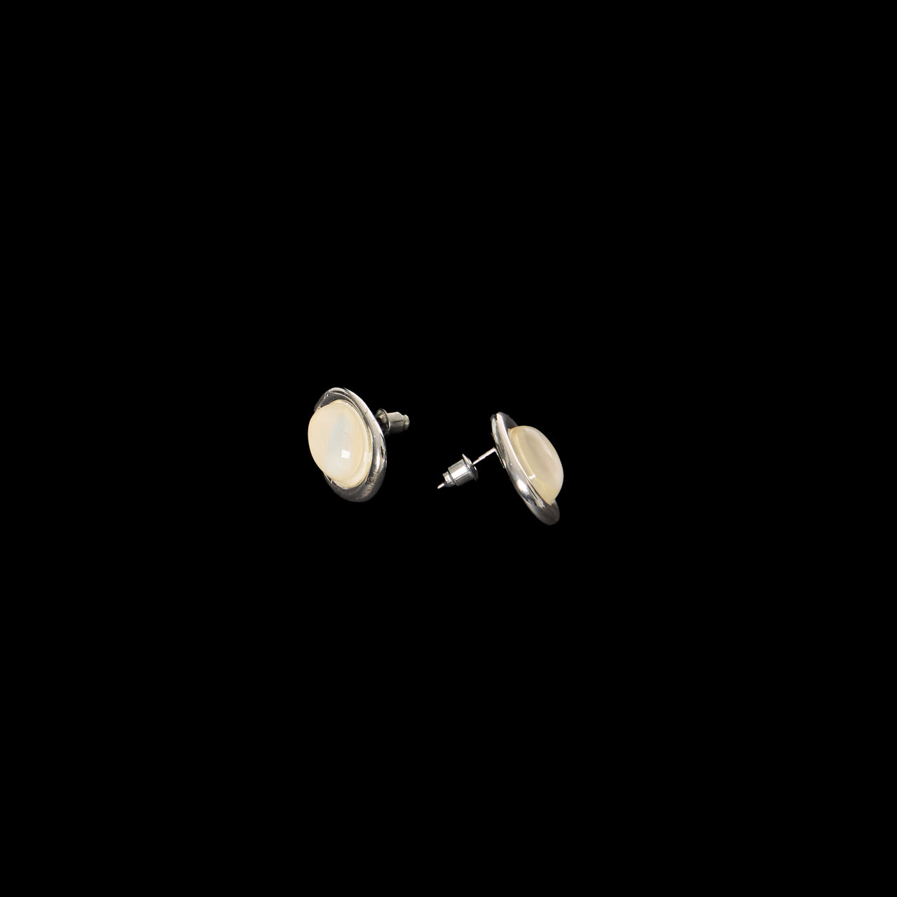 AJ-6689 Earrings