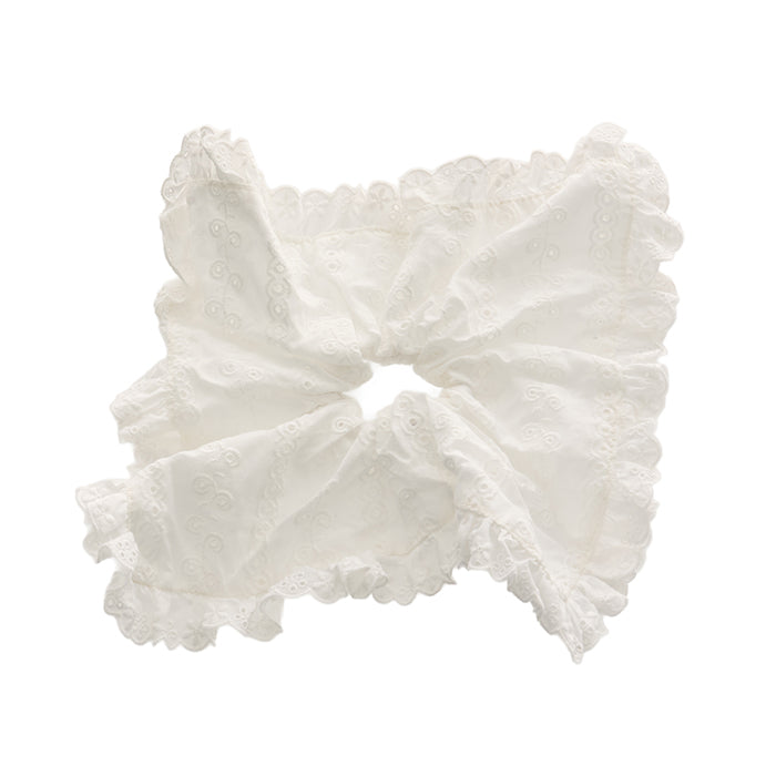AP-497 Lace Punching Scrunchie