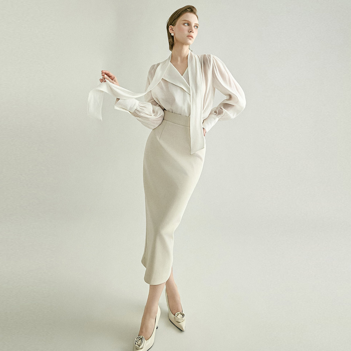B3251 Tie Blouse