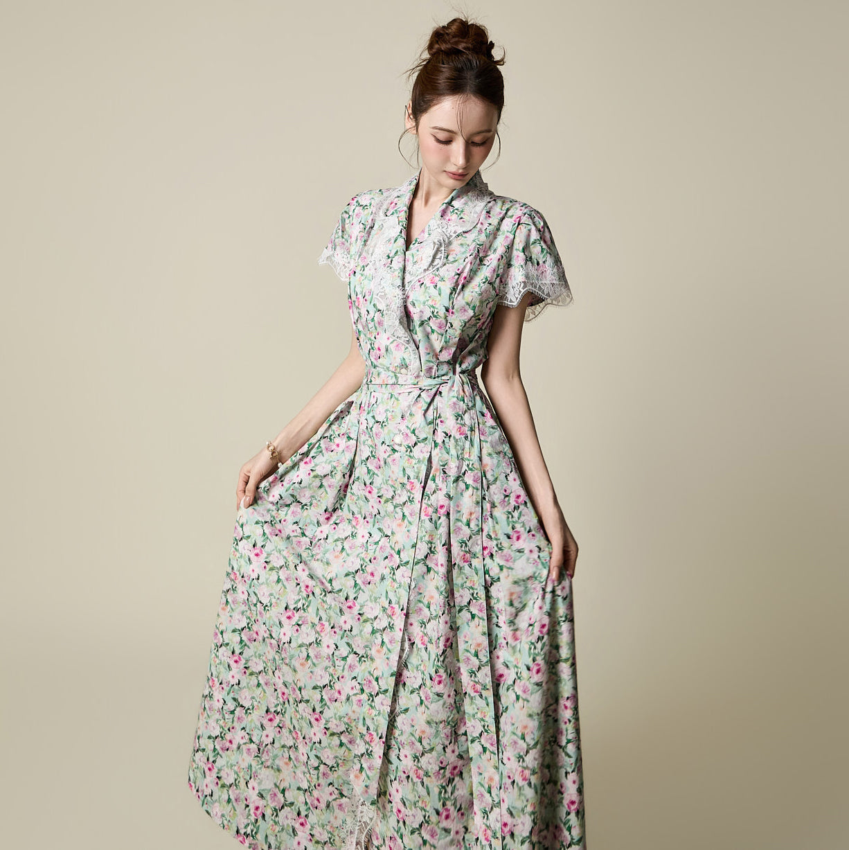D5542 Floral Wrap Dress