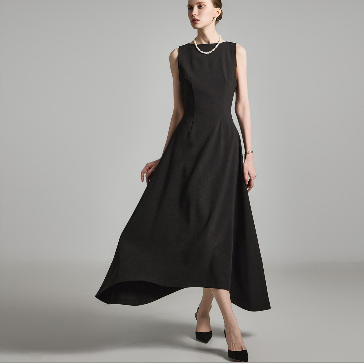 D9481 Cape and Dress Set