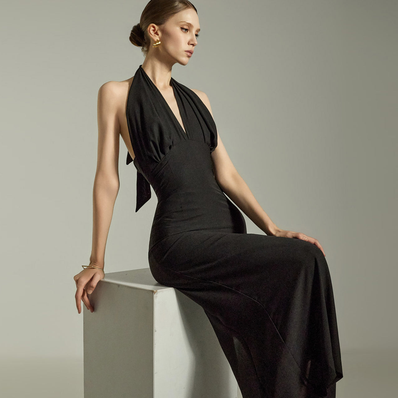 D9492 Halter Neck Dress