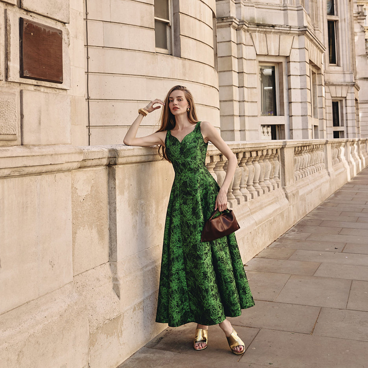D9532 Flower Jacquard Dress