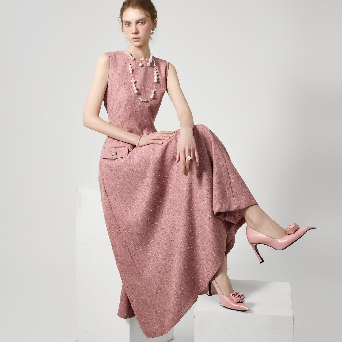 D9595 Sleeveless Flare Dress