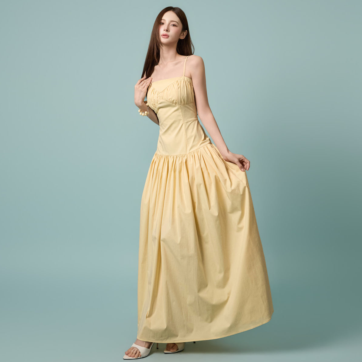 D9626 Square Neck Dress