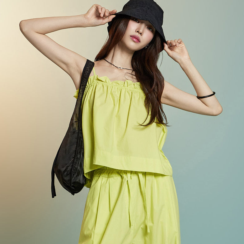 E3891 Frill Sleeveless Top