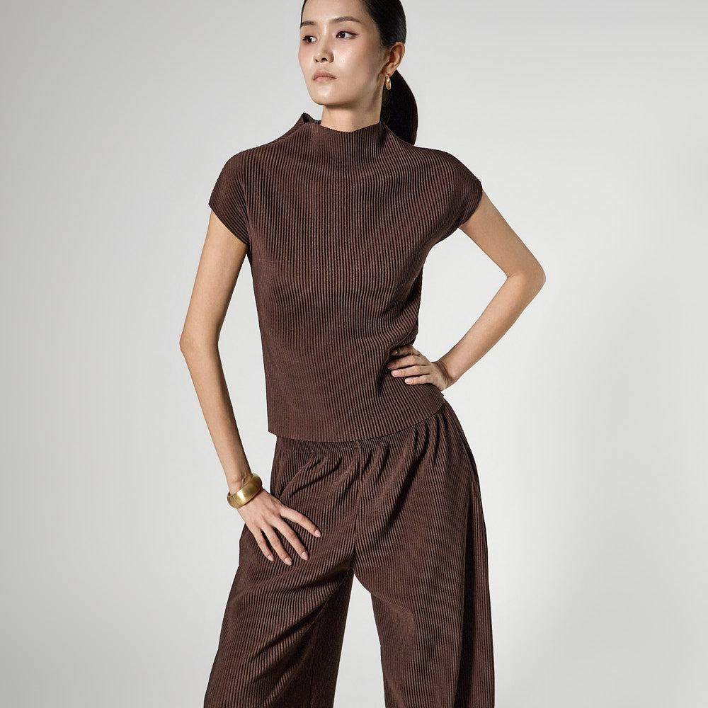E4212 Pleated Cap Sleeve Top
