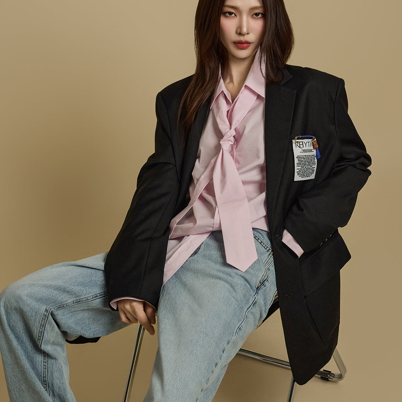 J2719 Jacket with Brooch