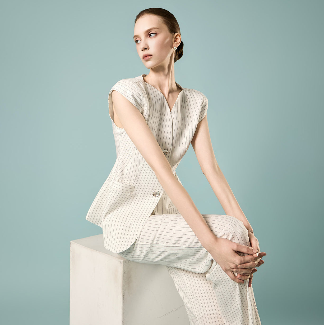 J3222 Linen Cap Sleeve Vest