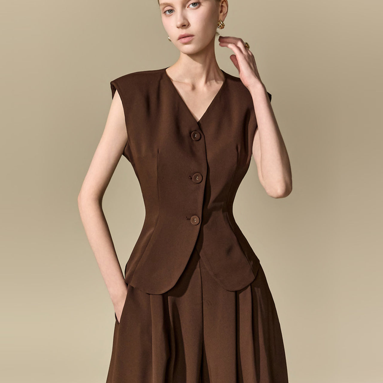 J3233 Backless Vest