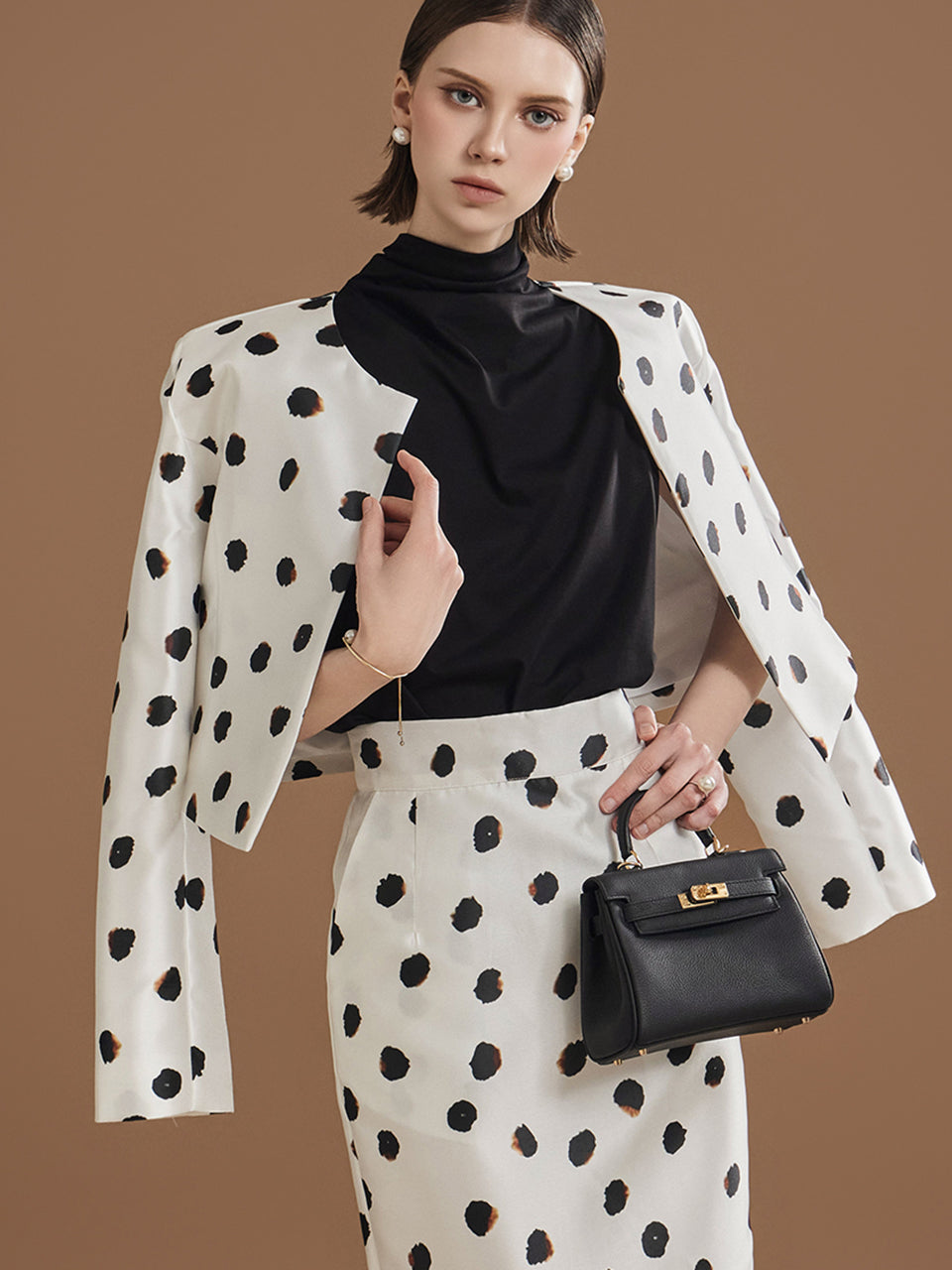 J2287 Dotted Jacket