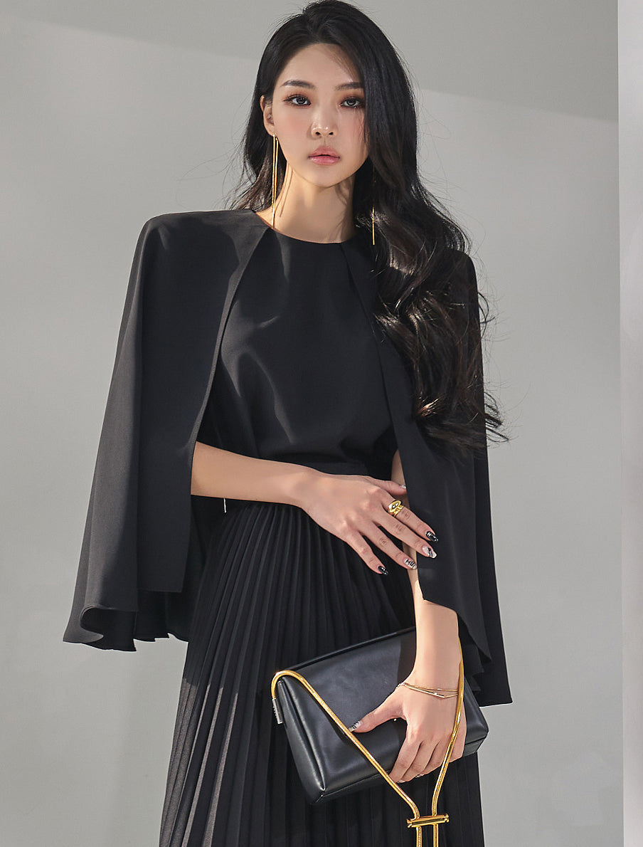 B2723 Sleeveless Cape Design Blouse