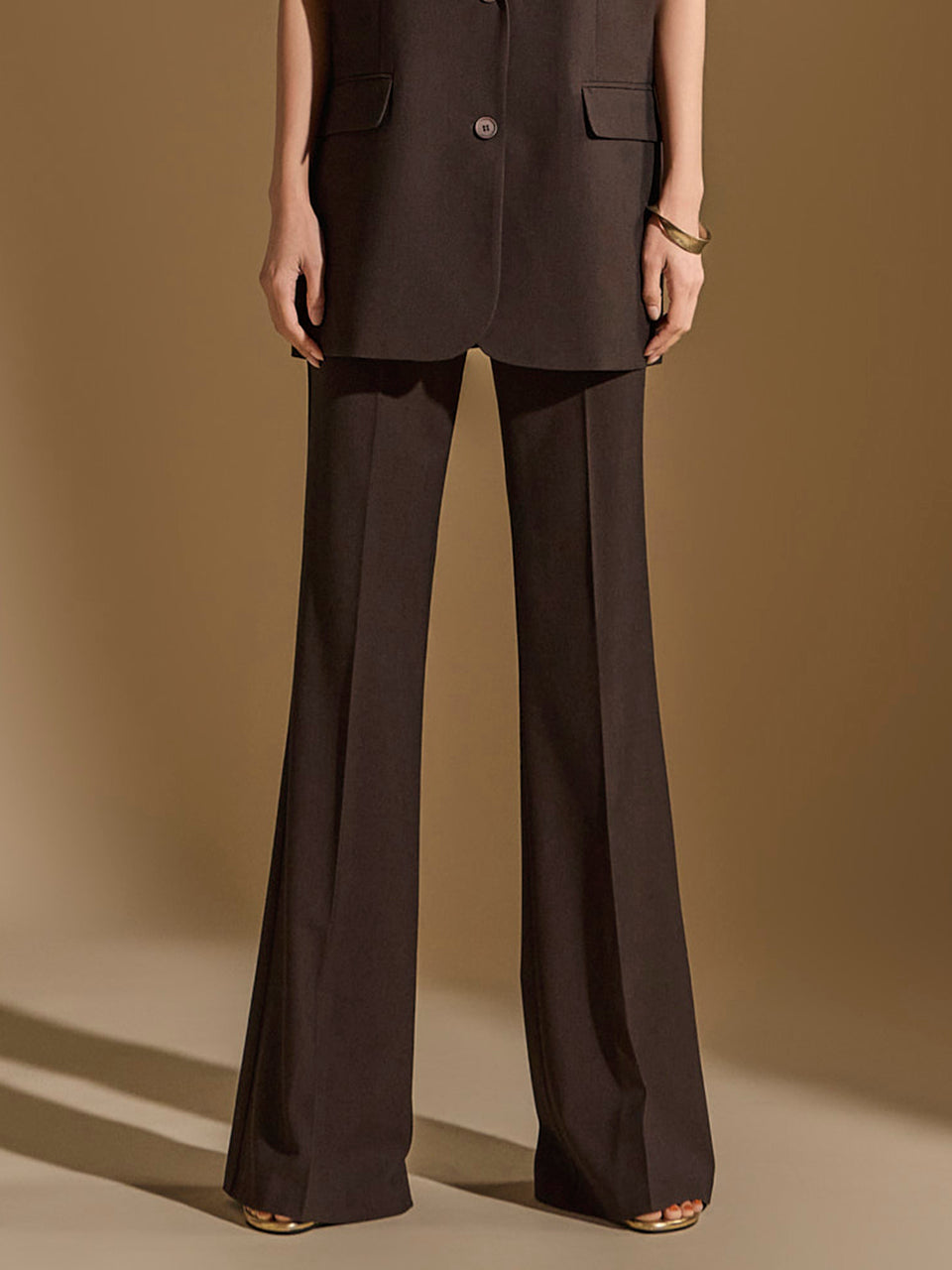 P3155 Flared Slacks