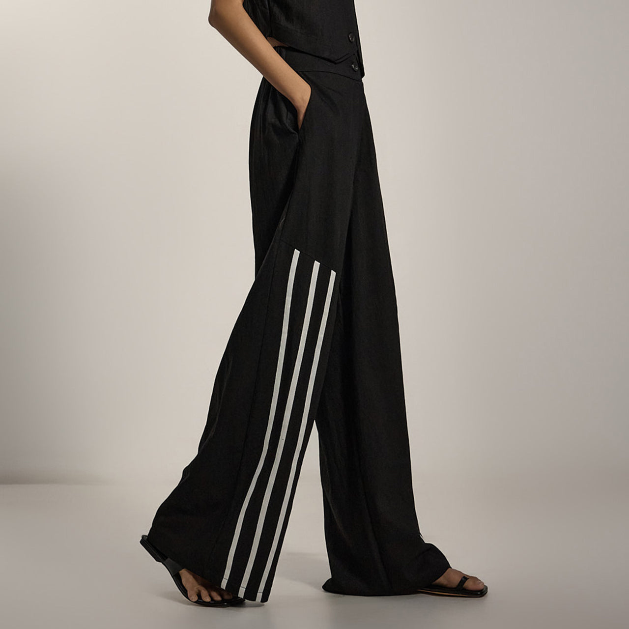 P3495 Wide Pants