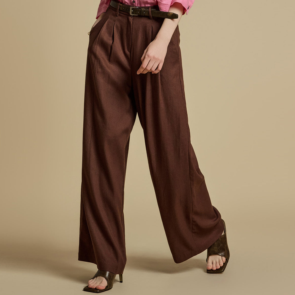 P3511 Linen Pintuck Slacks