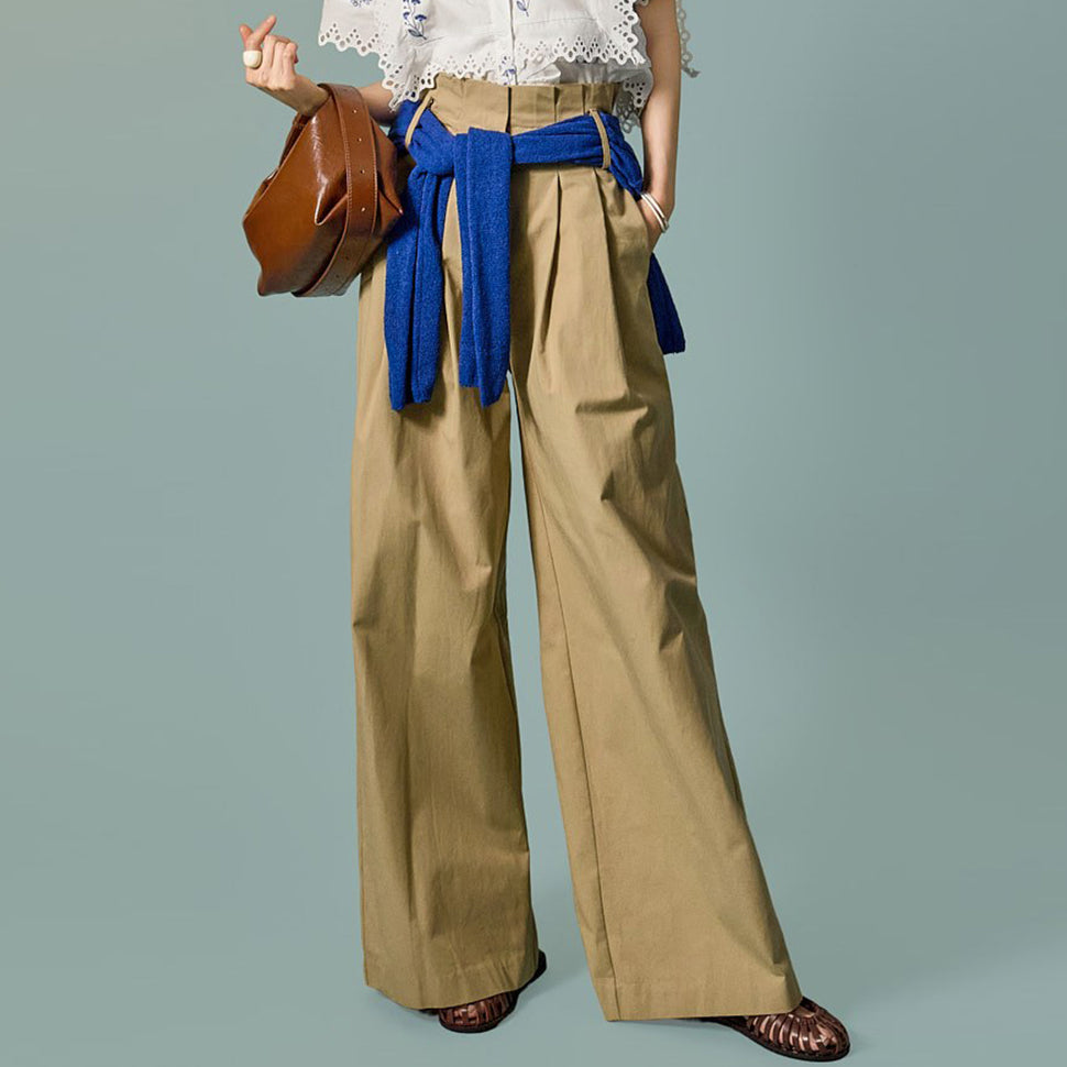 P3826 High-Waisted Pintuck Pants