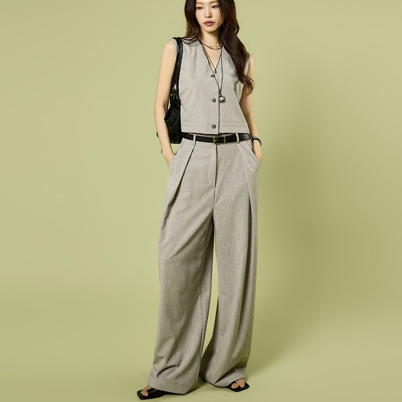 P3832 Wide Pintuck Slacks