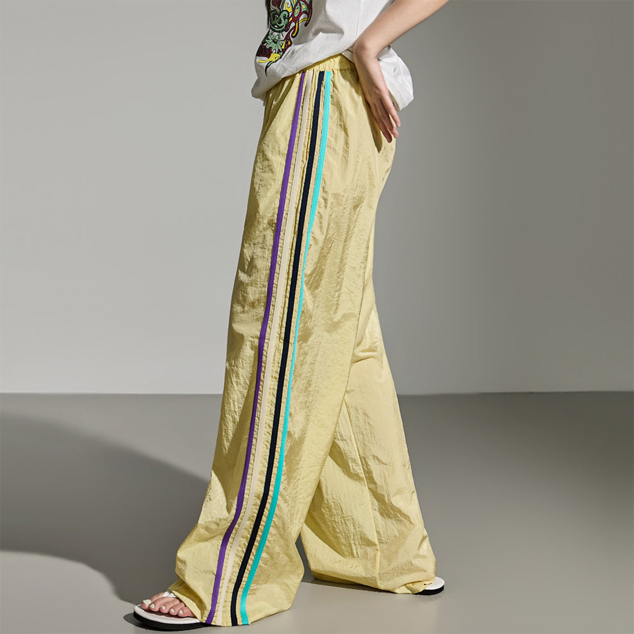 P3883 Track Line Pants
