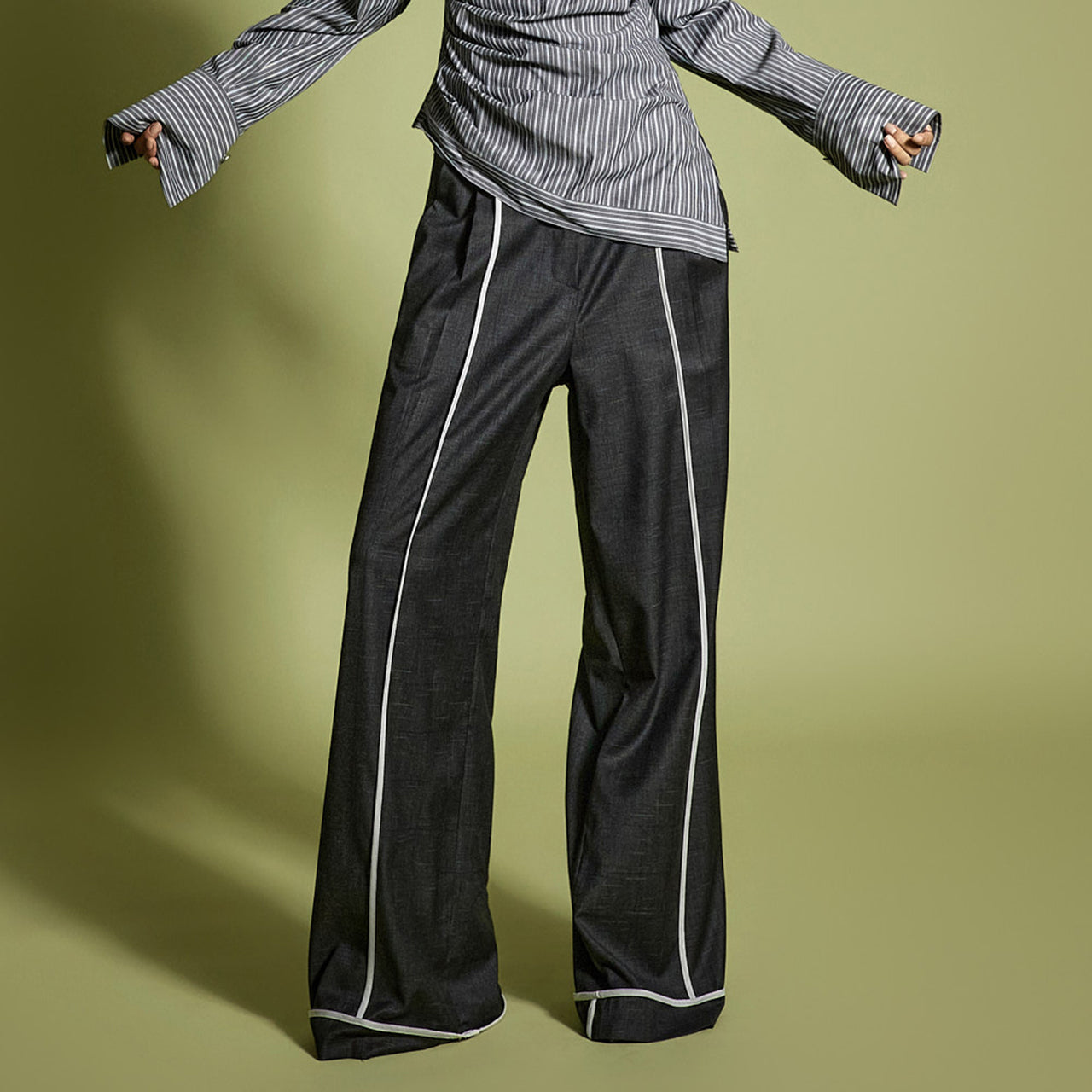 P9168 Wide Slacks
