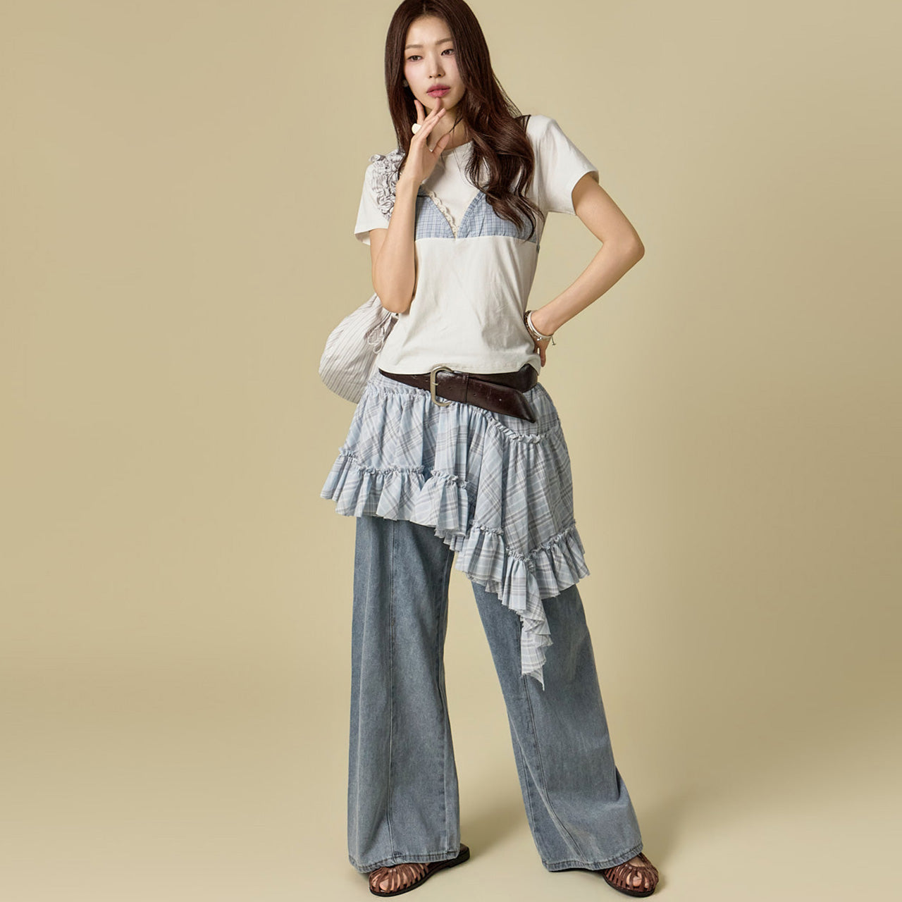 PJ648 Pintuck Wide Jeans
