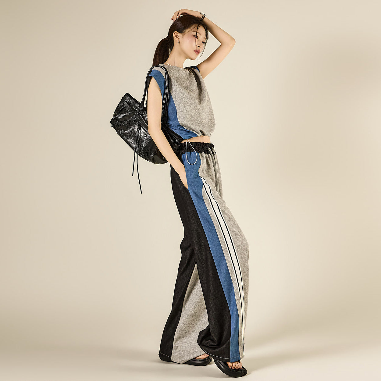 TR062 Contrast Sweat Set