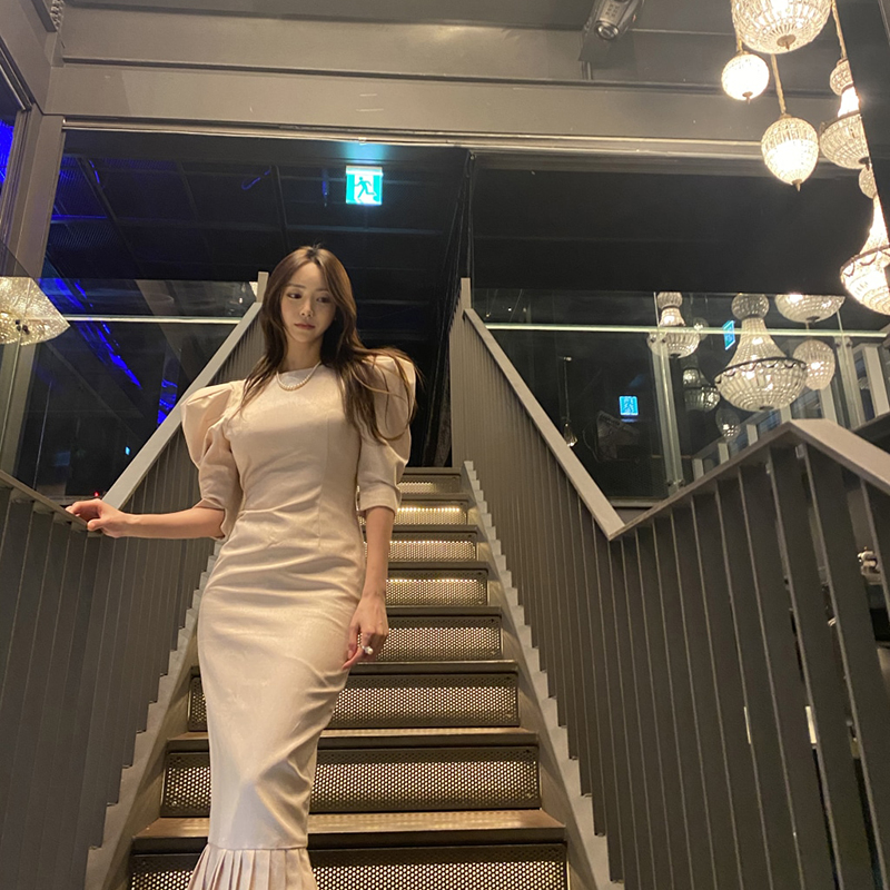 [韓國評價]和朋友们一起开酒店派对的时候穿的 
