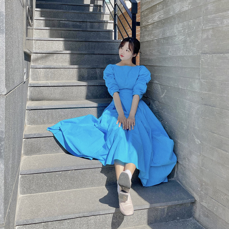[韓國評價]感觉会跟大海很搭的连衣裙。