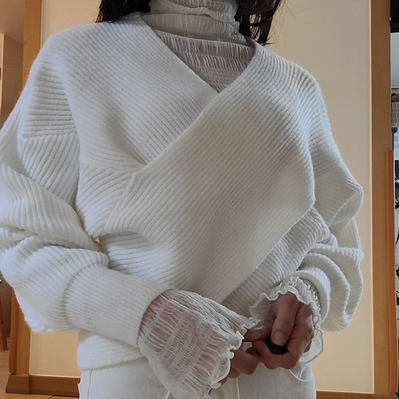 [韓國評價]既有女人味又非常漂亮的针织衫。