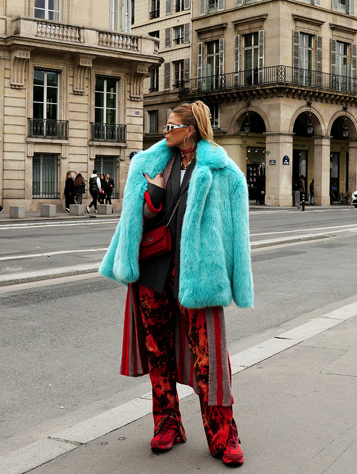 DINT CELEB<br><br> 2022 Paris Fashion Week<br><br> J9157