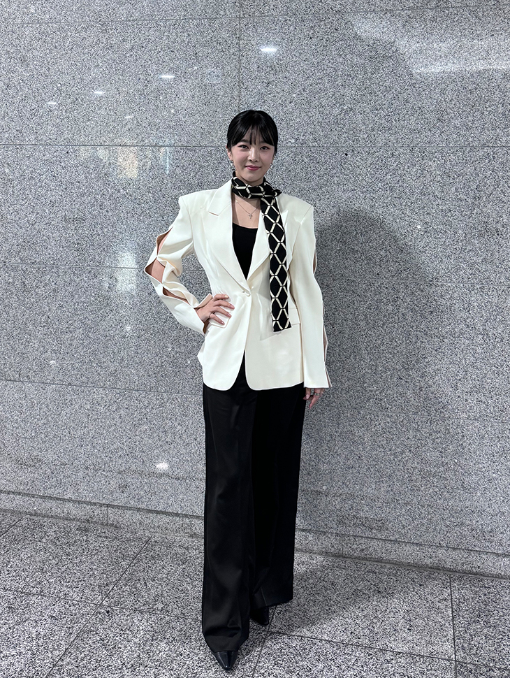 DINT CELEB<br><br> Bae Seulgi<br><br> MBDJ025, MBDP005