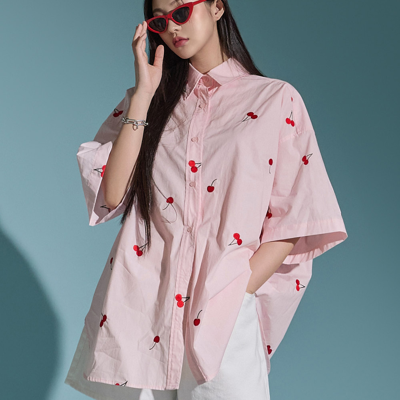 S637 樱桃刺绣衬衫