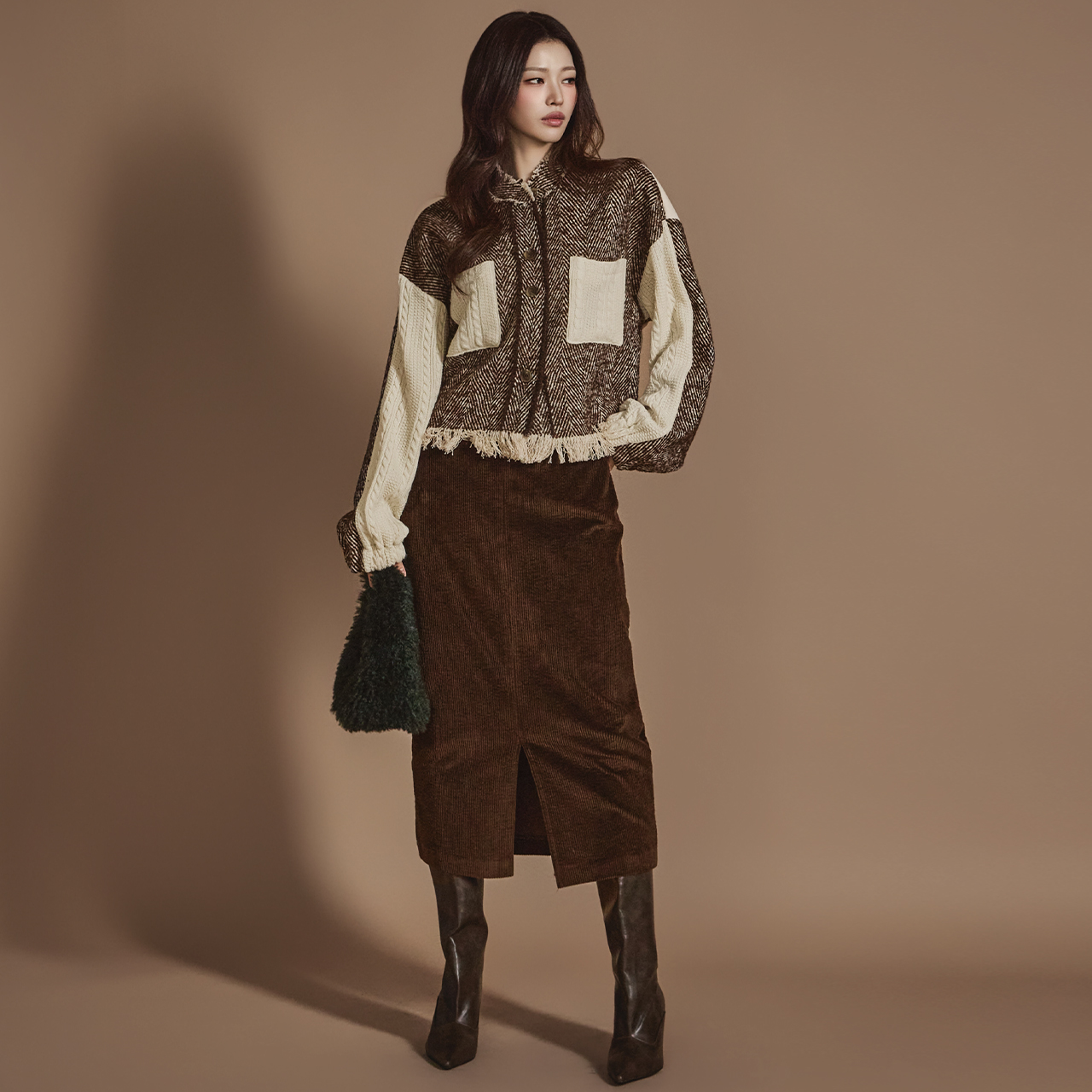 SK2838 灯芯绒开衩裙