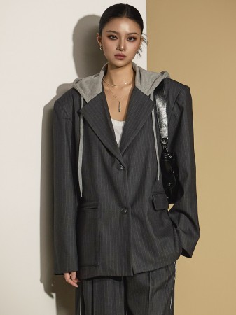 J2624 连帽夹克 Korea