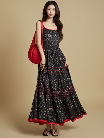 D5305 花纹拼色连衣裙 Korea