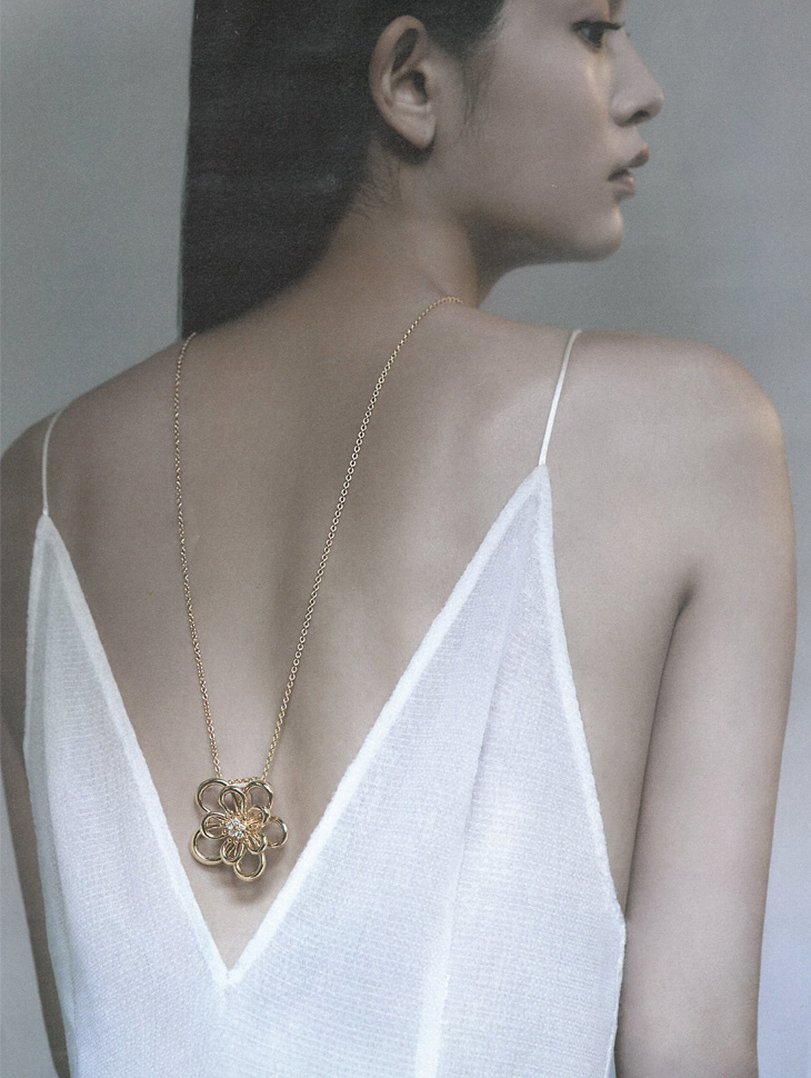 力明星<br><br>Model Eri <br><br>KELLY SHIN <br><br> 25S/S COLLECTION
