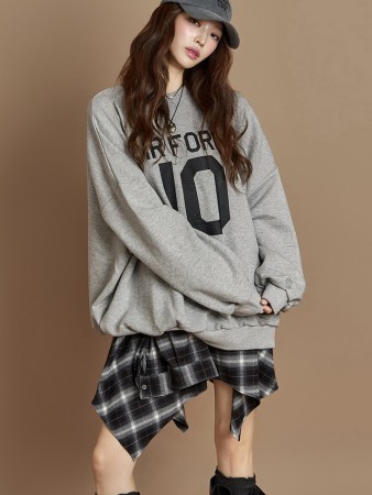 E3999 字母运动服 Korea