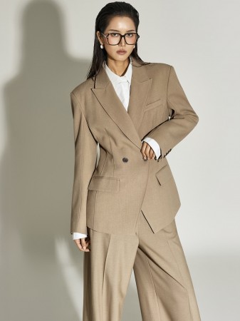 J9330 双扣垫肩夹克 Korea