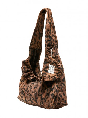 A-1801 绒面革荷叶边单肩包 Korea