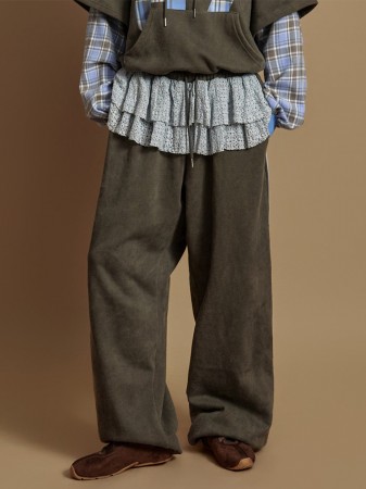 P3676 荷叶边 层叠式 褲子 Korea