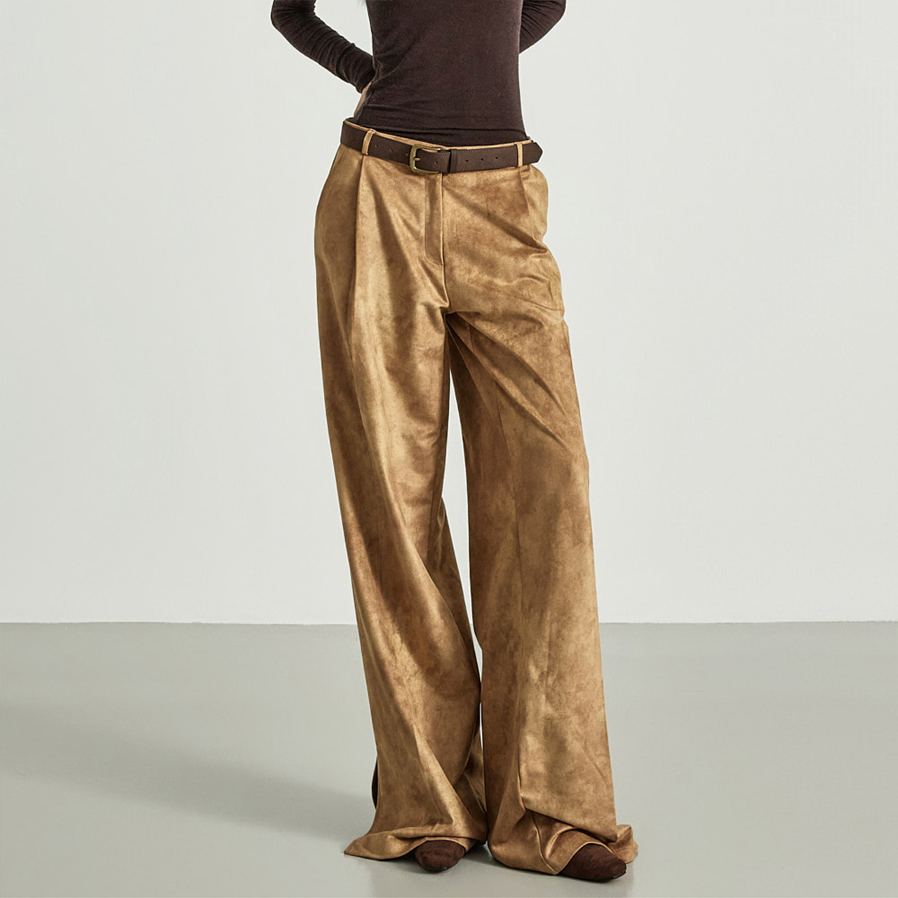 P3680 绒面革 褲子