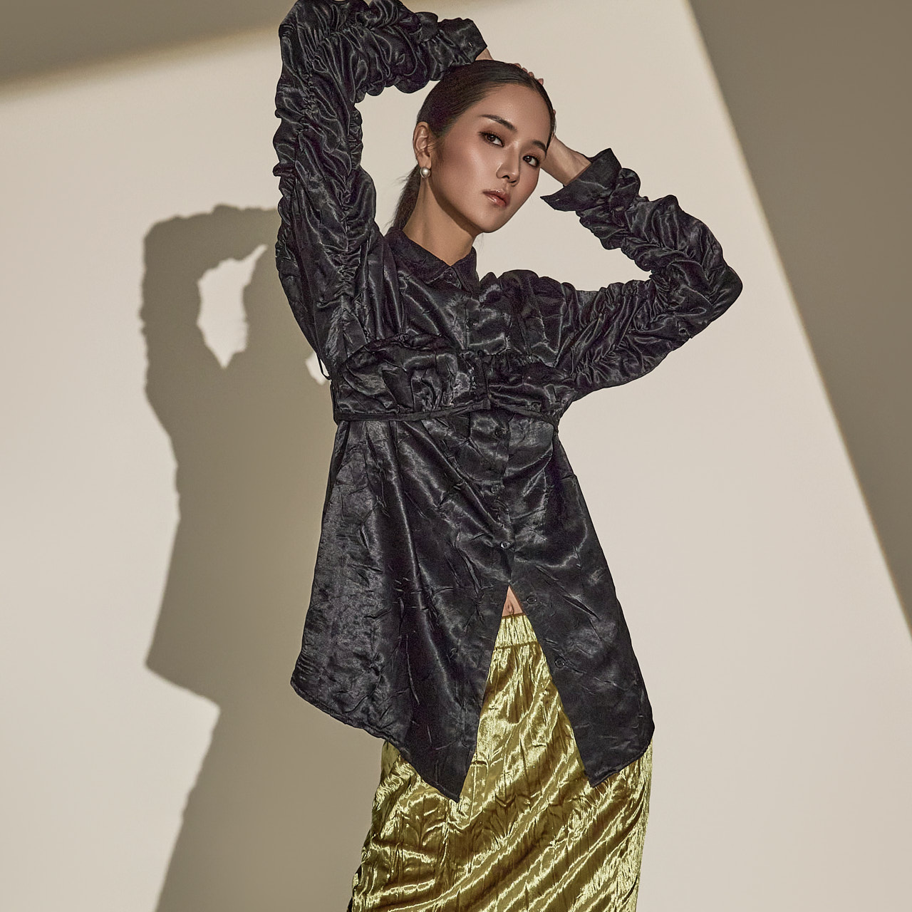 S708 衬衫配紧身胸衣