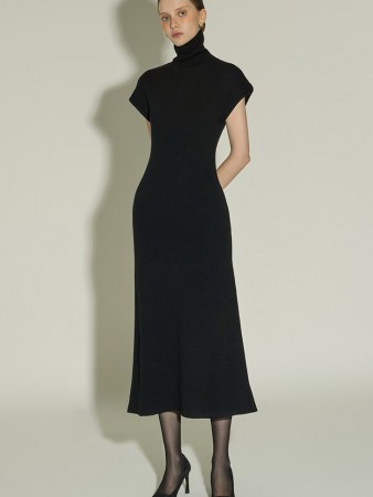 D5407 高领羊毛針織連衣裙 Korea