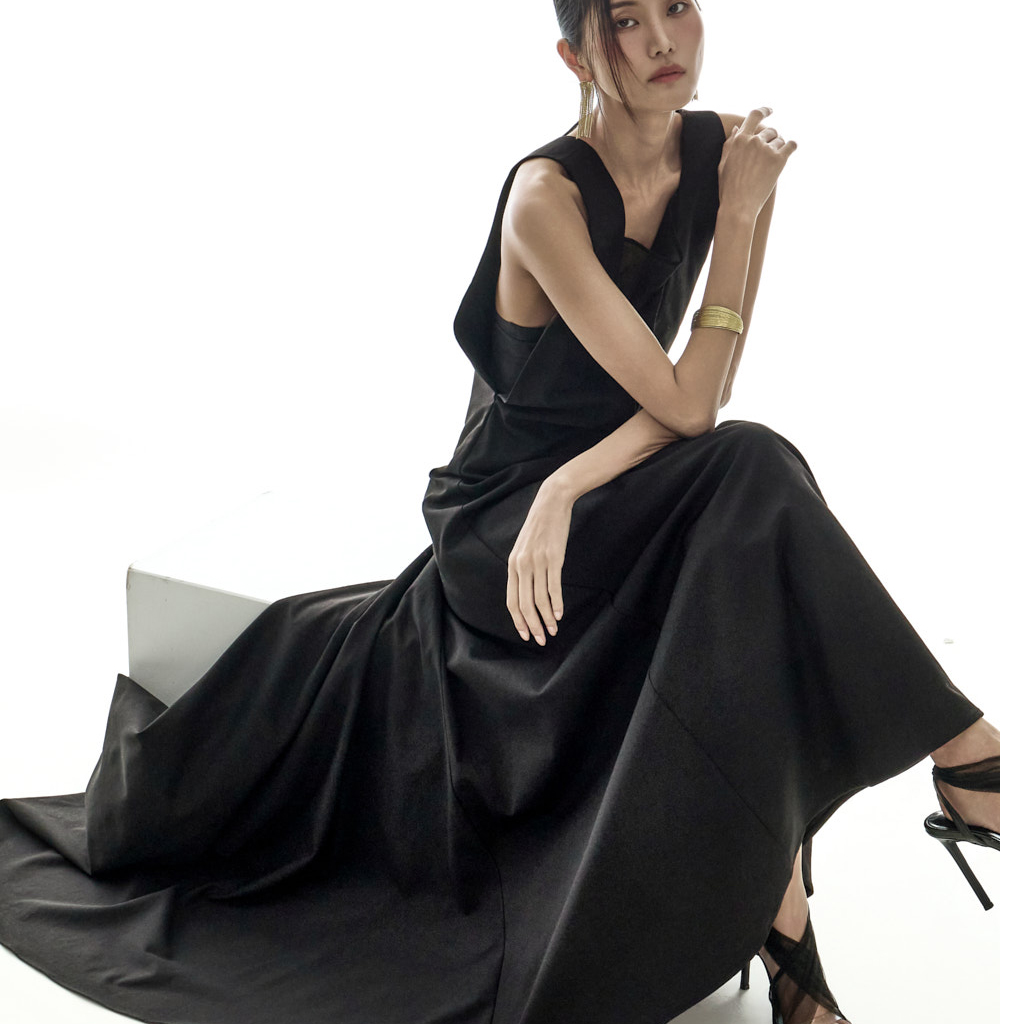 D5418 V領 极长 連衣裙