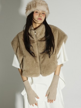 J3011 人造 皮草 马甲 Korea