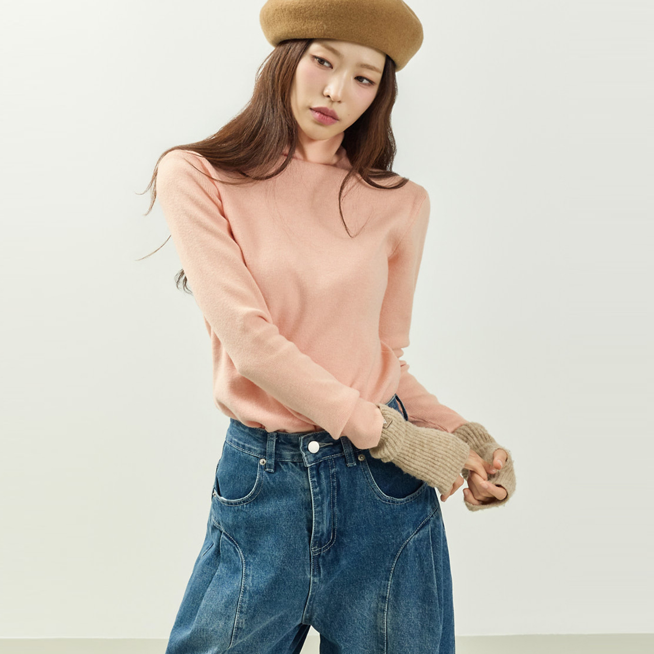 E4054 波紋狀的 高領衫 上衣